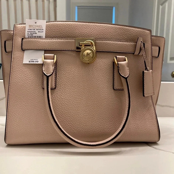 Michael Kors Large Hamilton Traveler Tote in Ballet pink pebble leather - Picture 1 of 9